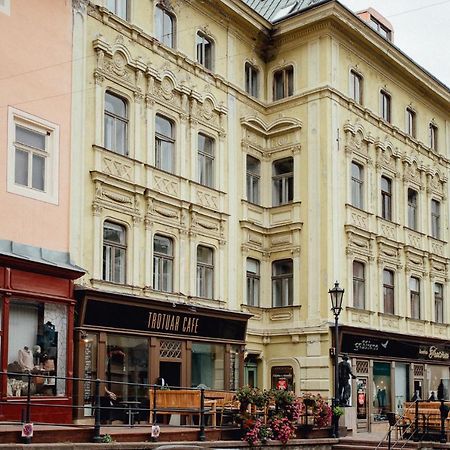 Boutique Apartments Banska Stiavnica Luaran gambar