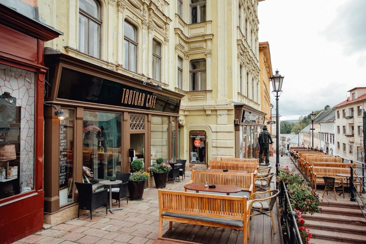 Boutique Apartments Banska Stiavnica Luaran gambar