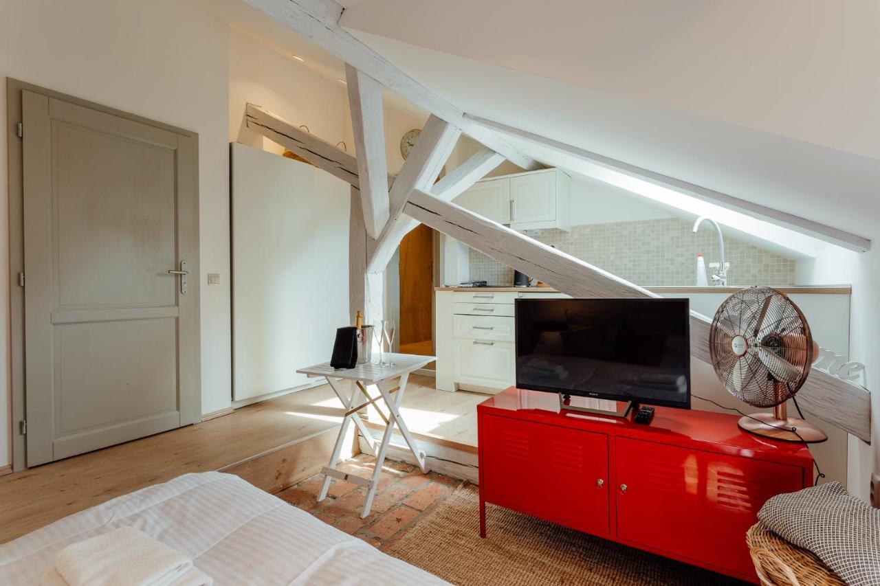 Boutique Apartments Banska Stiavnica Luaran gambar