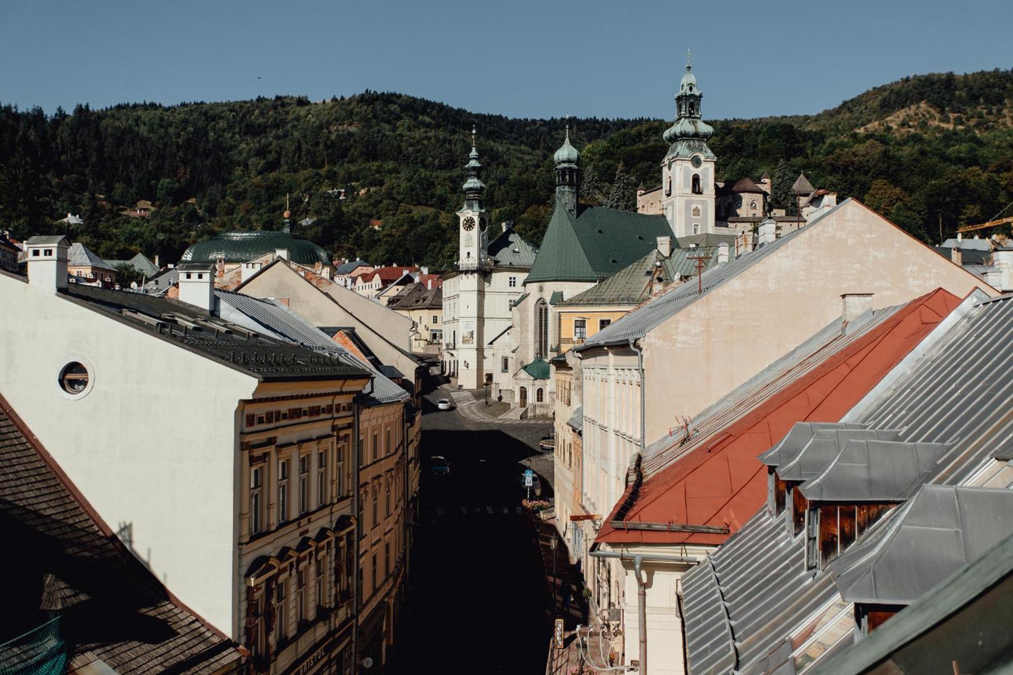 Boutique Apartments Banska Stiavnica Luaran gambar
