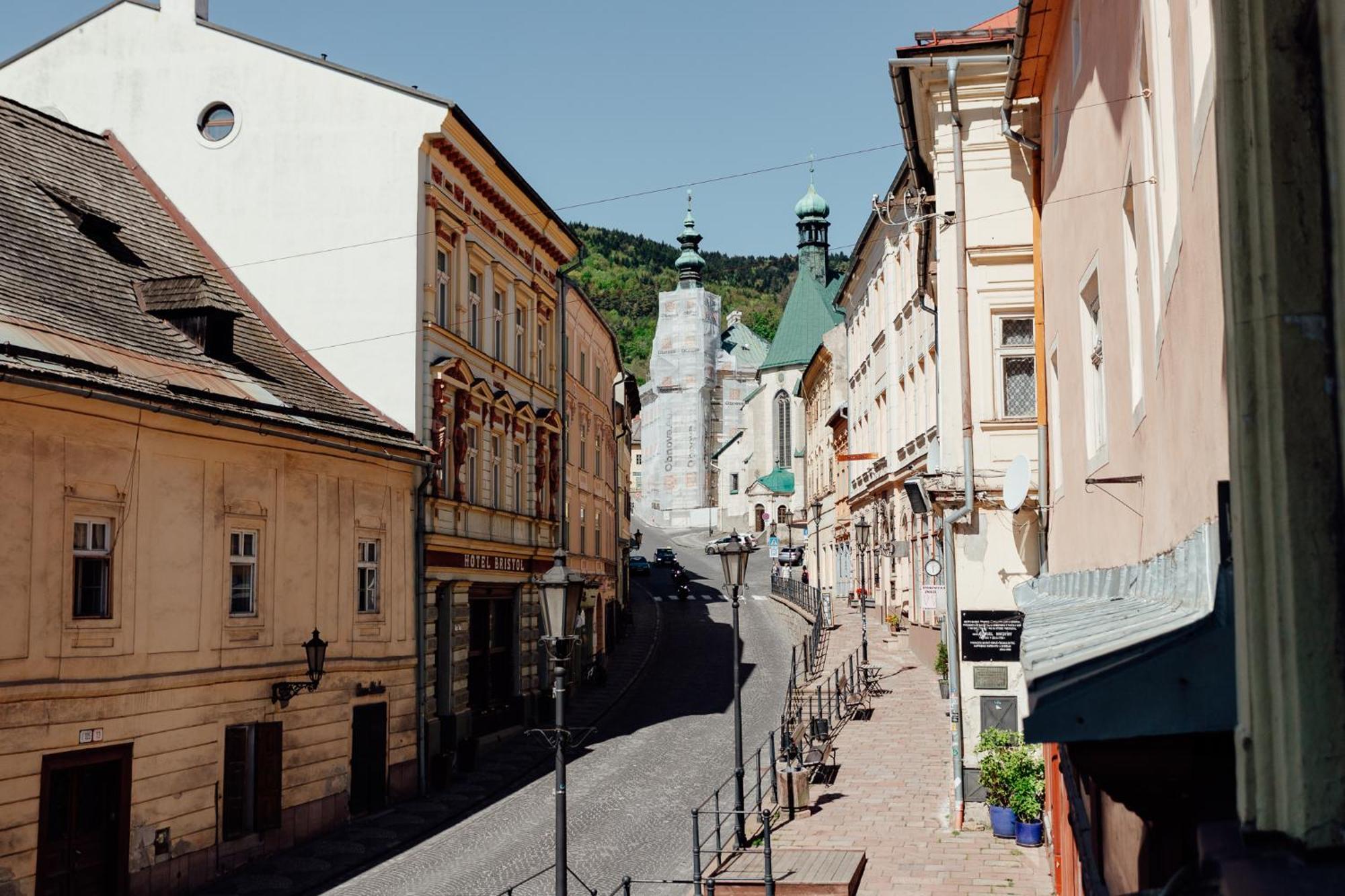 Boutique Apartments Banska Stiavnica Luaran gambar