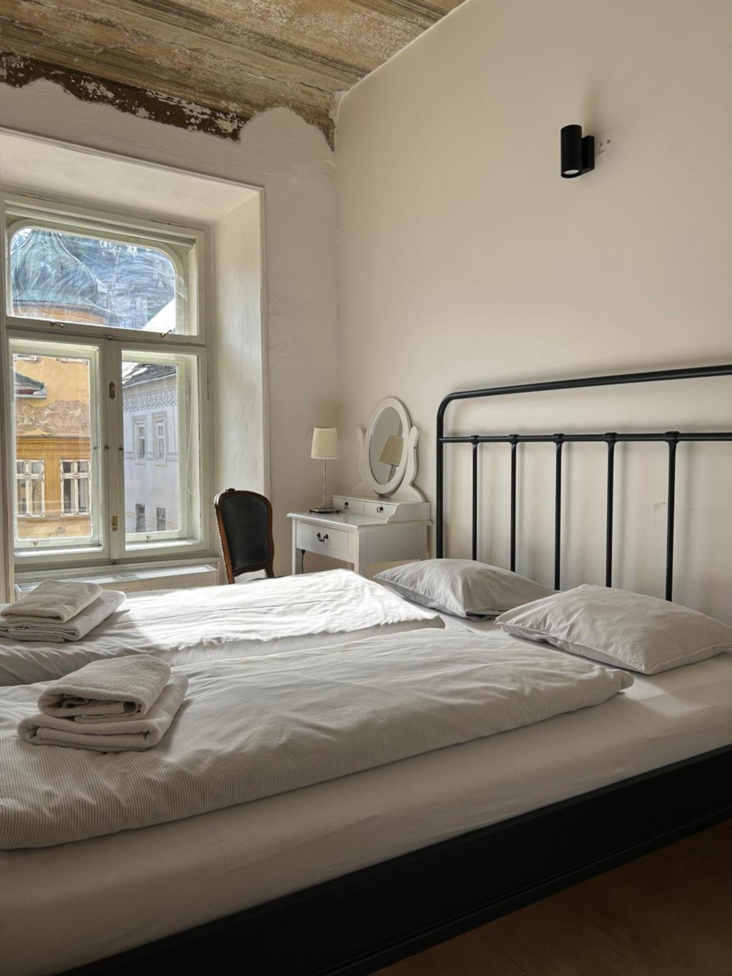 Boutique Apartments Banska Stiavnica Luaran gambar